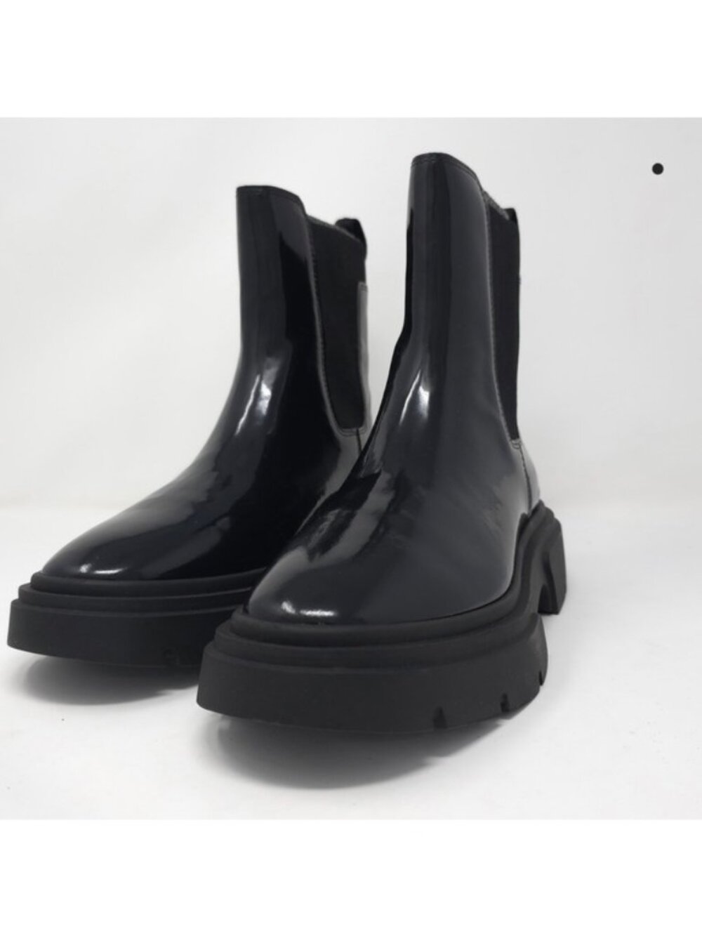 DKNY Black Patent Chelsea Lug Booties 8M